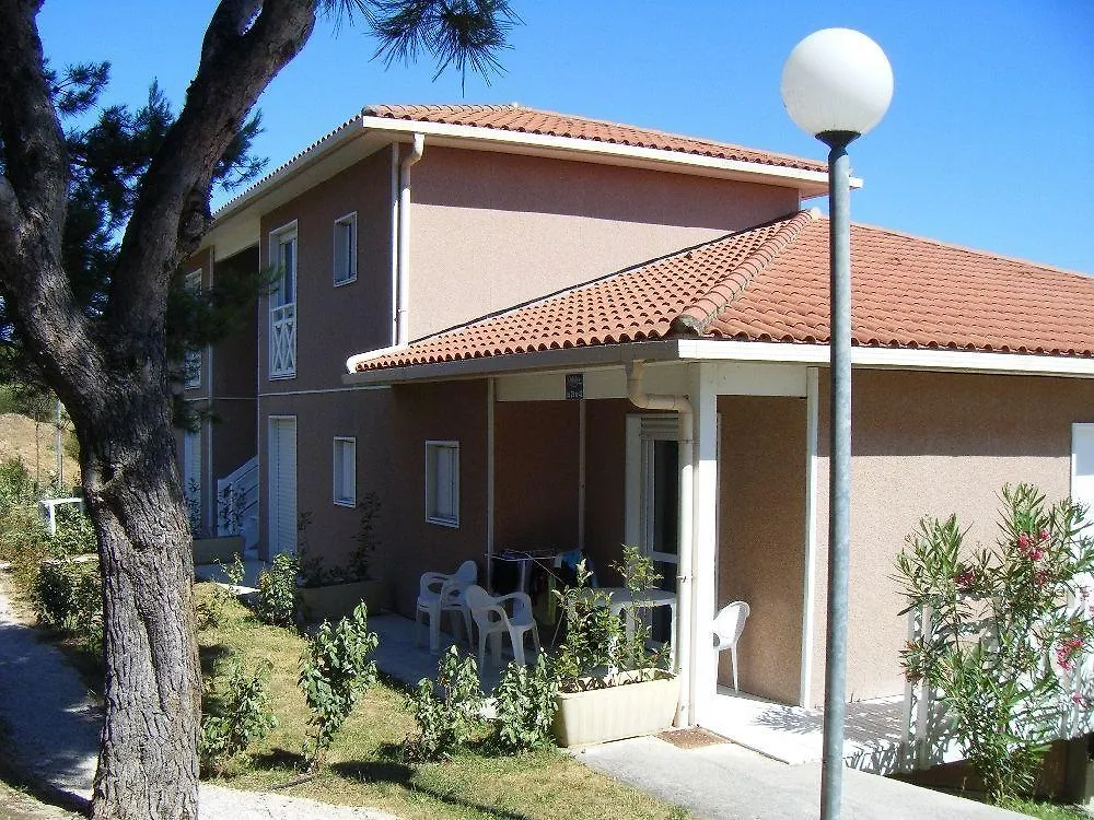 Residence Debussy Carnoux-en-Provence 2*,